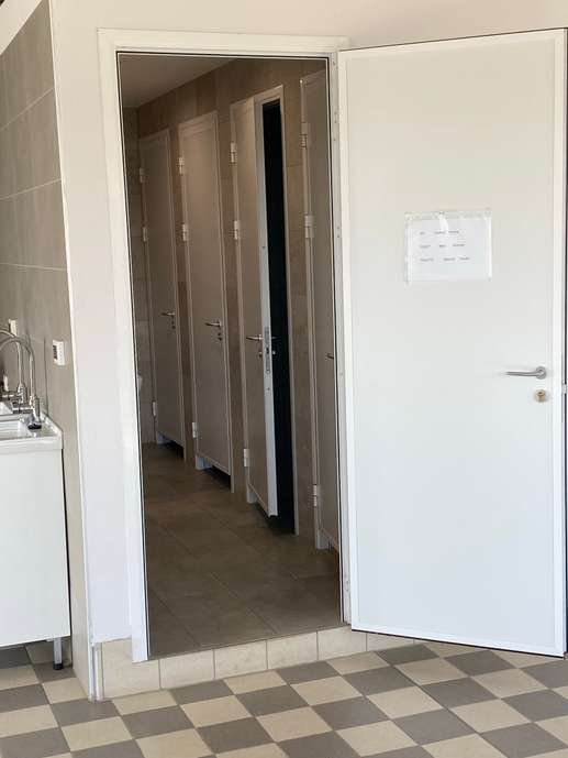 Einem Ort wurde ein Foto hinzugefügt