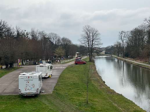 Ajout d'une photo à un emplacement