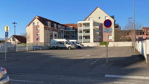 Einem Ort wurde ein Foto hinzugefügt