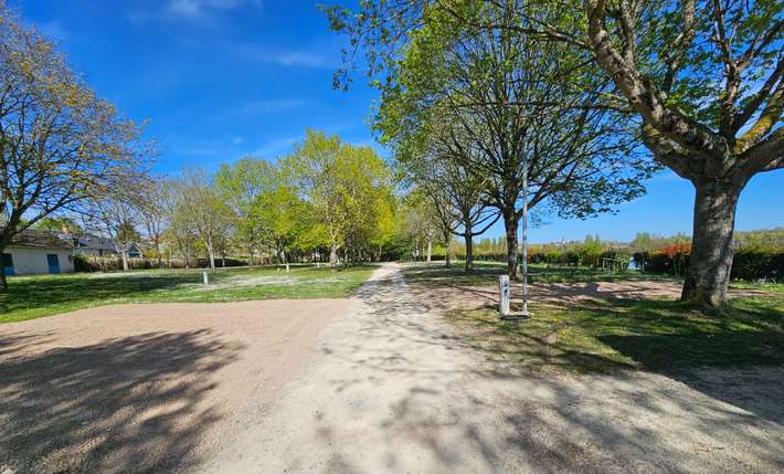 Camping-car Park de Mareuil-sur-Arnon