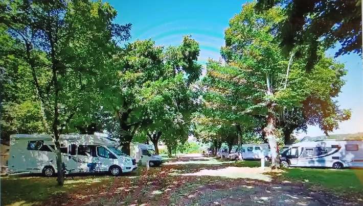 Camping-Car Park de Martel