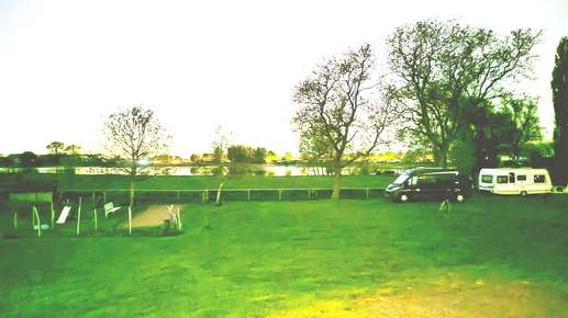 Een foto toegevoegd aan een locatie