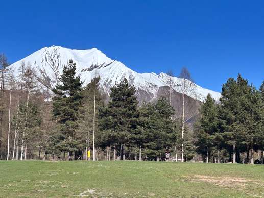 Added a photo to a location