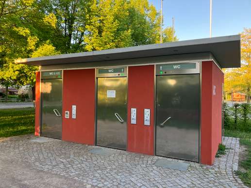 Einem Ort wurde ein Foto hinzugefügt