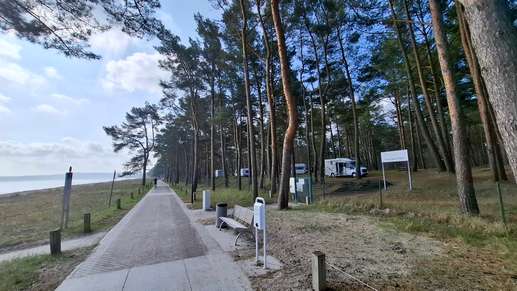 Einem Ort wurde ein Foto hinzugefügt