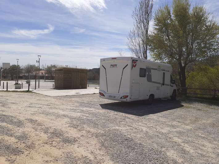 Area de autocaravanes de Avià