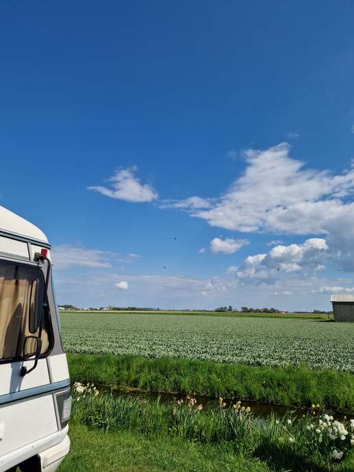 Einem Ort wurde ein Foto hinzugefügt