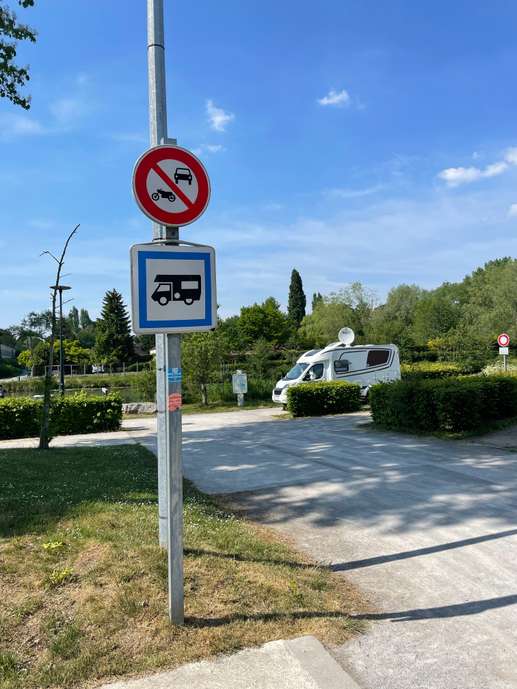 Aggiunta una foto a una posizione