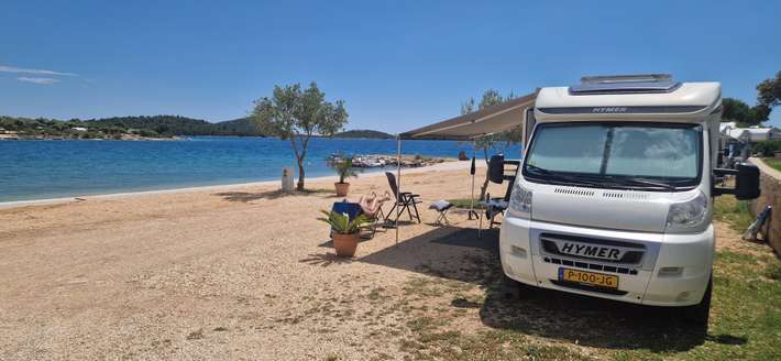 Kamp Roko Drage