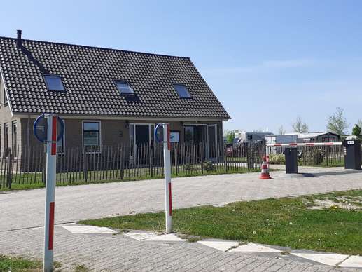 Einem Ort wurde ein Foto hinzugefügt
