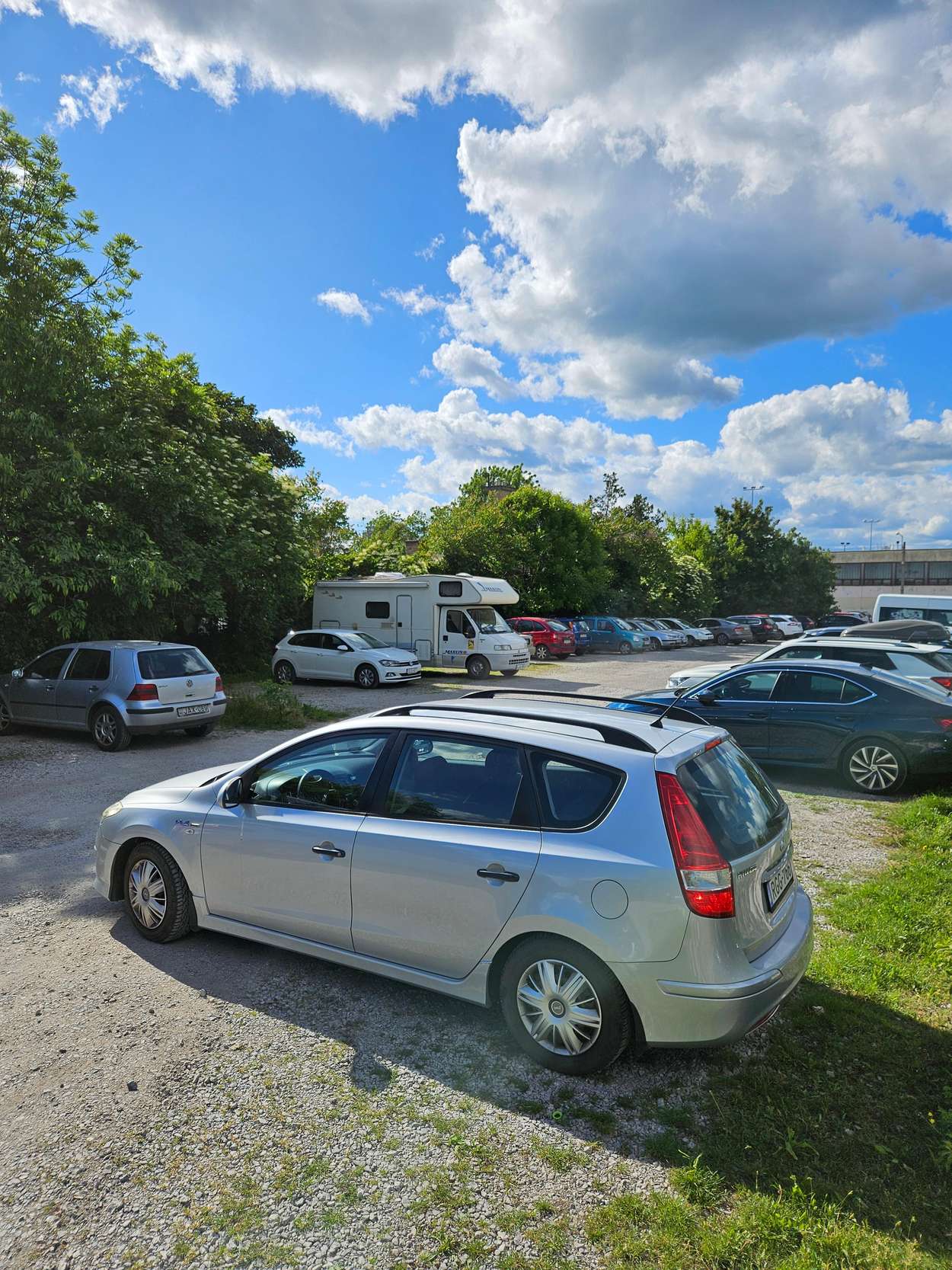 Kostenfreier Parkplatz in Eger