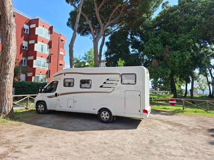 Parking Dei Pini