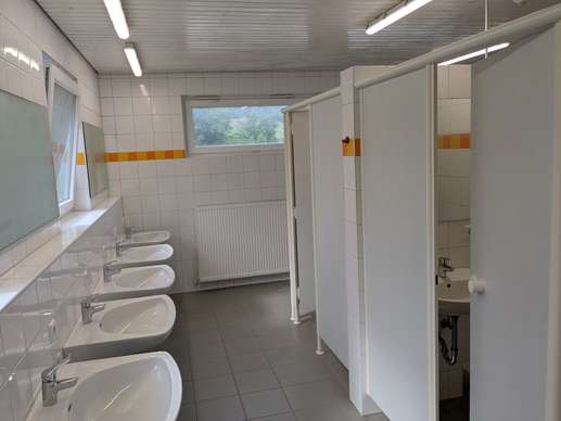 Einem Ort wurde ein Foto hinzugefügt