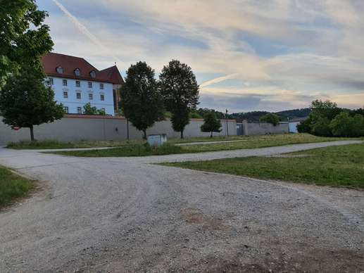 Einem Ort wurde ein Foto hinzugefügt