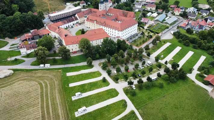 Wohnmobilstellplatz am Kloster Plankstetten