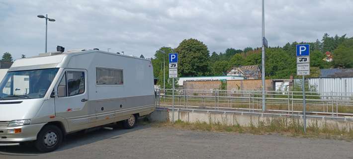 Am Bahnhof