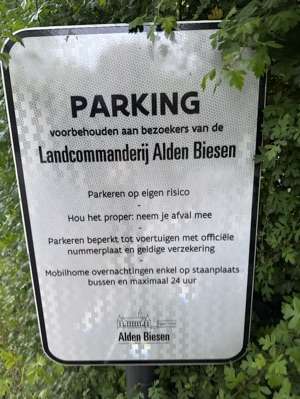 Einem Ort wurde ein Foto hinzugefügt