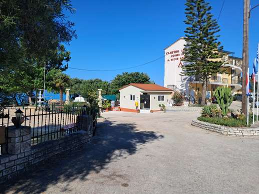 Added a photo to a location