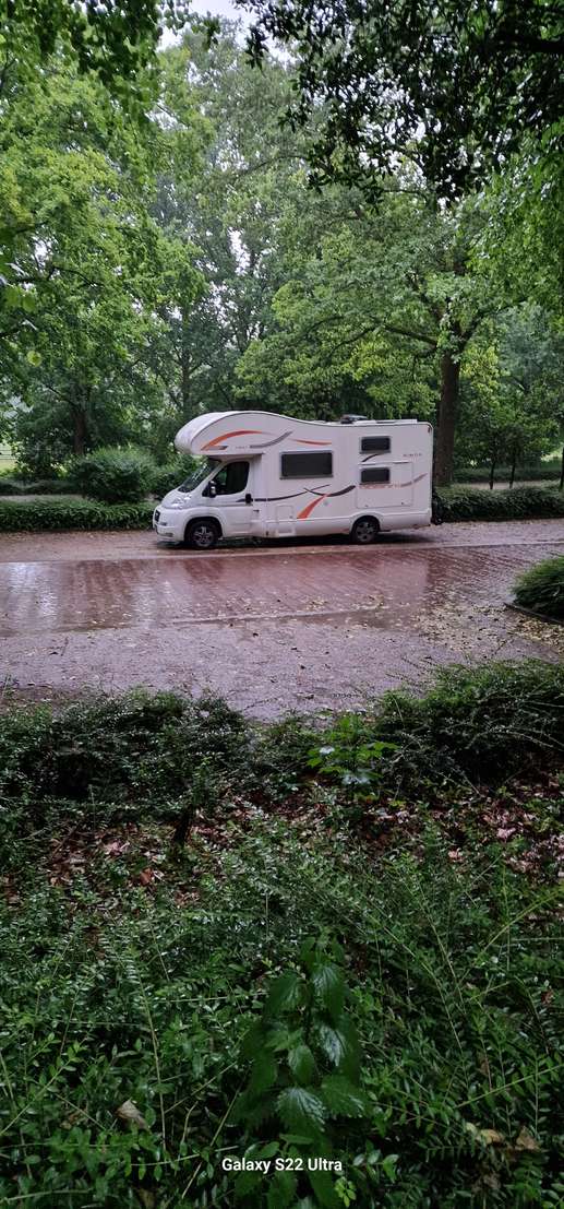 Einem Ort wurde ein Foto hinzugefügt