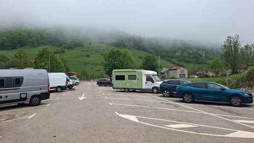 Einem Ort wurde ein Foto hinzugefügt