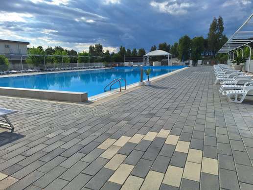 Added a photo to a location