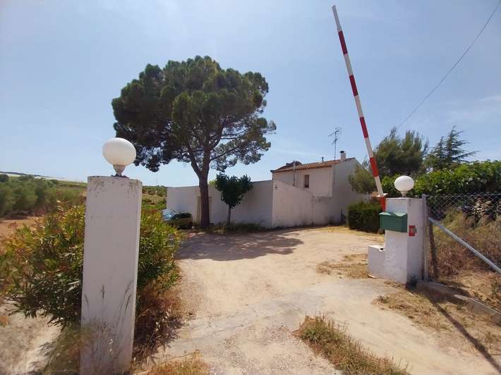 Masía La Granja