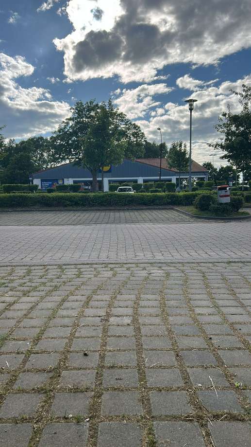 Einem Ort wurde ein Foto hinzugefügt