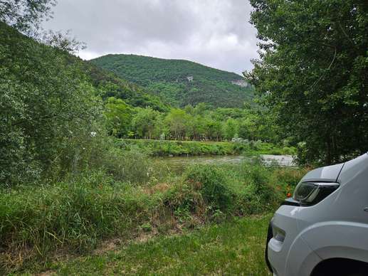 Een foto toegevoegd aan een locatie