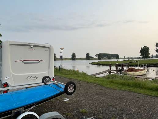 Een foto toegevoegd aan een locatie