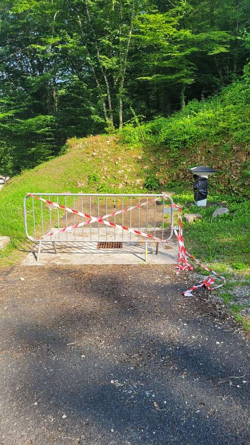 Einem Ort wurde ein Foto hinzugefügt