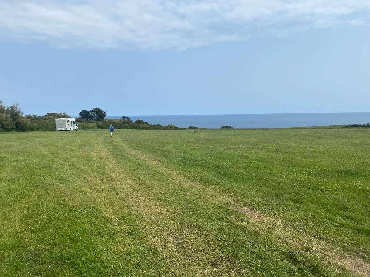 Cadgwith Camping, Ruan Minor, Cadgwith, Cornwall TR12 7LQ