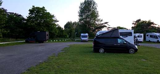 Een foto toegevoegd aan een locatie