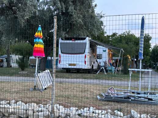 Einem Ort wurde ein Foto hinzugefügt