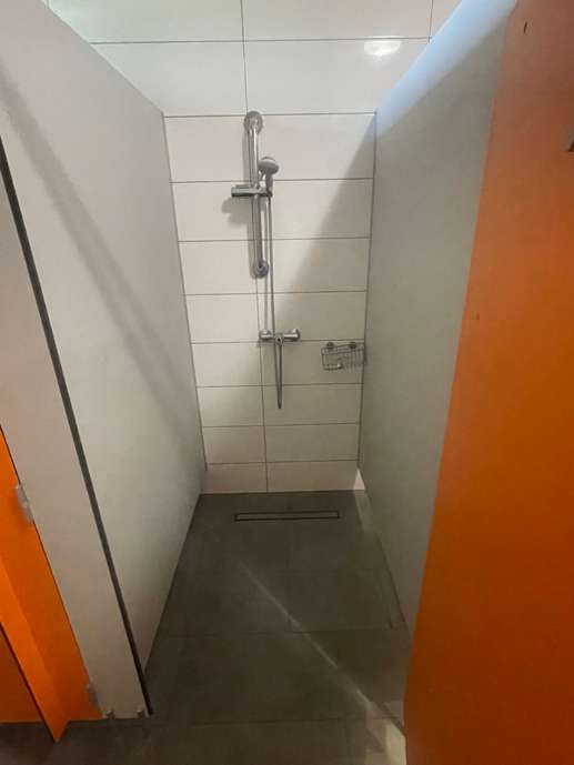 Einem Ort wurde ein Foto hinzugefügt