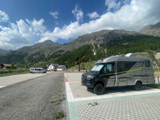 Een foto toegevoegd aan een locatie