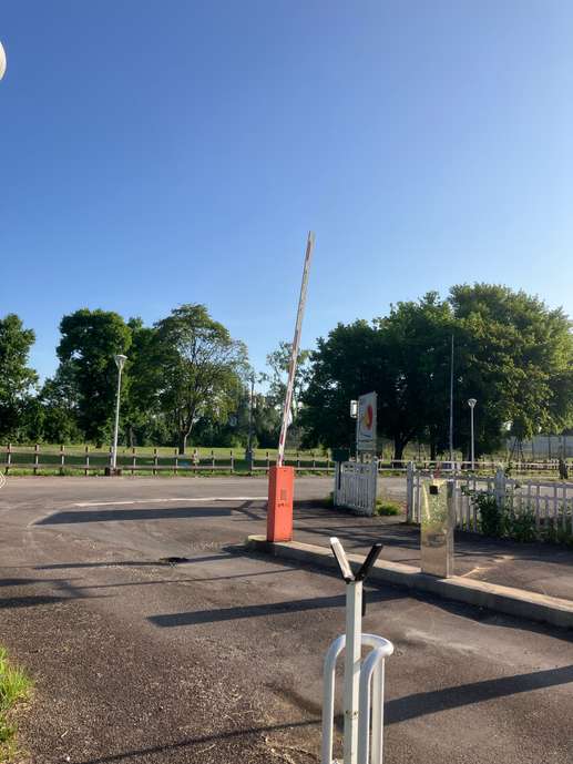 Einem Ort wurde ein Foto hinzugefügt