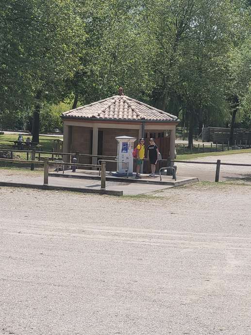Added a photo to a location