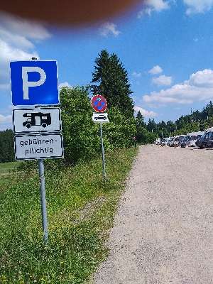 Einem Ort wurde ein Foto hinzugefügt