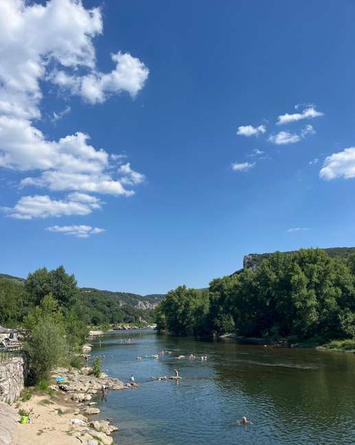 Added a photo to a location
