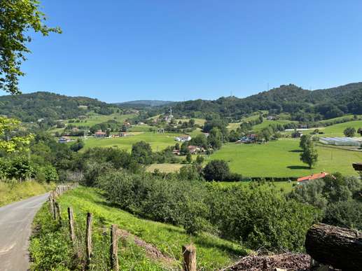 Einem Ort wurde ein Foto hinzugefügt