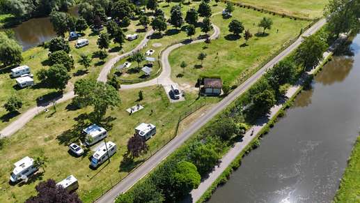 Een foto toegevoegd aan een locatie