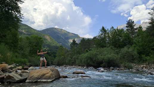 Added a photo to a location
