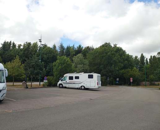 Einem Ort wurde ein Foto hinzugefügt