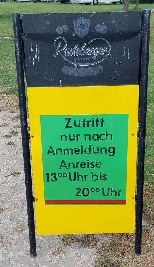 Einem Ort wurde ein Foto hinzugefügt