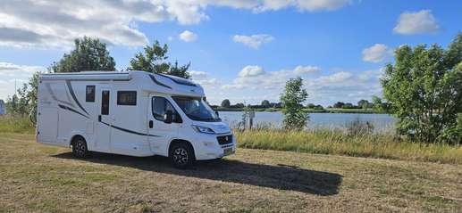 Een foto toegevoegd aan een locatie