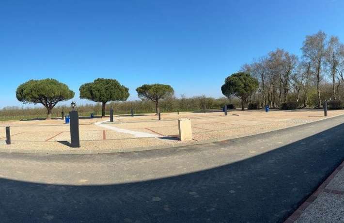 Aire de camping-car Le Grande Pommeraie
