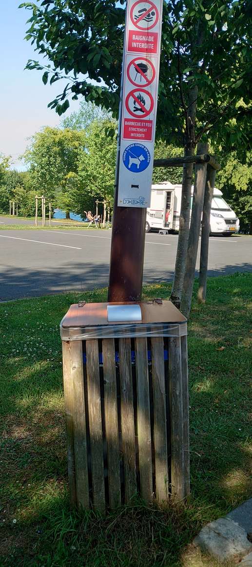 Einem Ort wurde ein Foto hinzugefügt