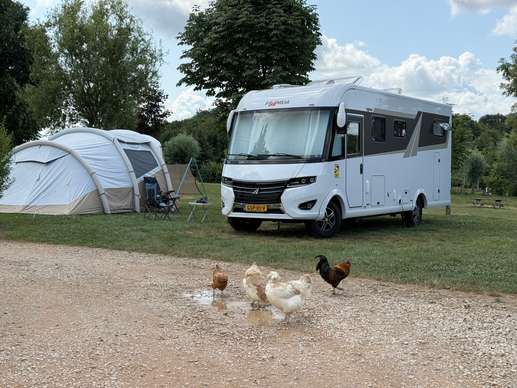 Een foto toegevoegd aan een locatie