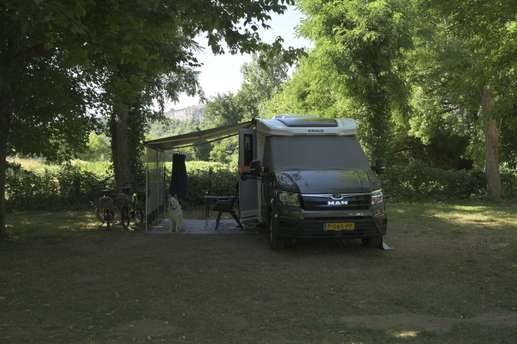 Een foto toegevoegd aan een locatie