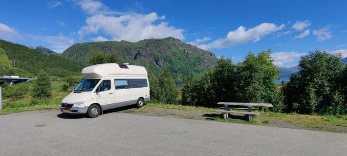 Husjordøya Rest Stop